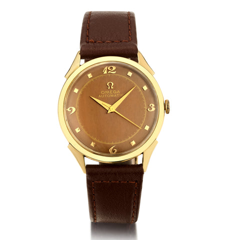 Omega Bumper Vintage Wristwatch in 14kt Yellow Gold. Ref: G6537