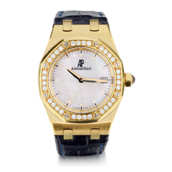 Audemars Piguet Lady Royal Oak in 18kt Yellow Gold. Ref: 67601BA.ZZ.D012CR.03.B& P