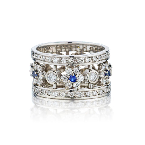 18kt White Gold Diamond and Blue Sapphire Flower Ring