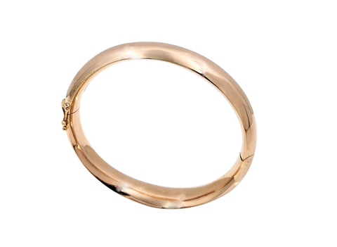 18kt Rose Gold Oval Bangle. 14.18 Grams.