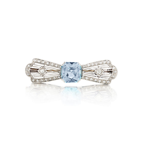 Platinum Vintage Aquamarine Diamond Brooch. Circa 1920