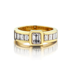 18kt Yellow Gold Diamond Band. 1.35 Total Carat Weight.