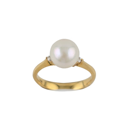 18kt Yellow Gold Pearl Ring.  8mm