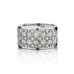 1.70 Carat Princess Cut And Round Brilliant Cut Diamond Band