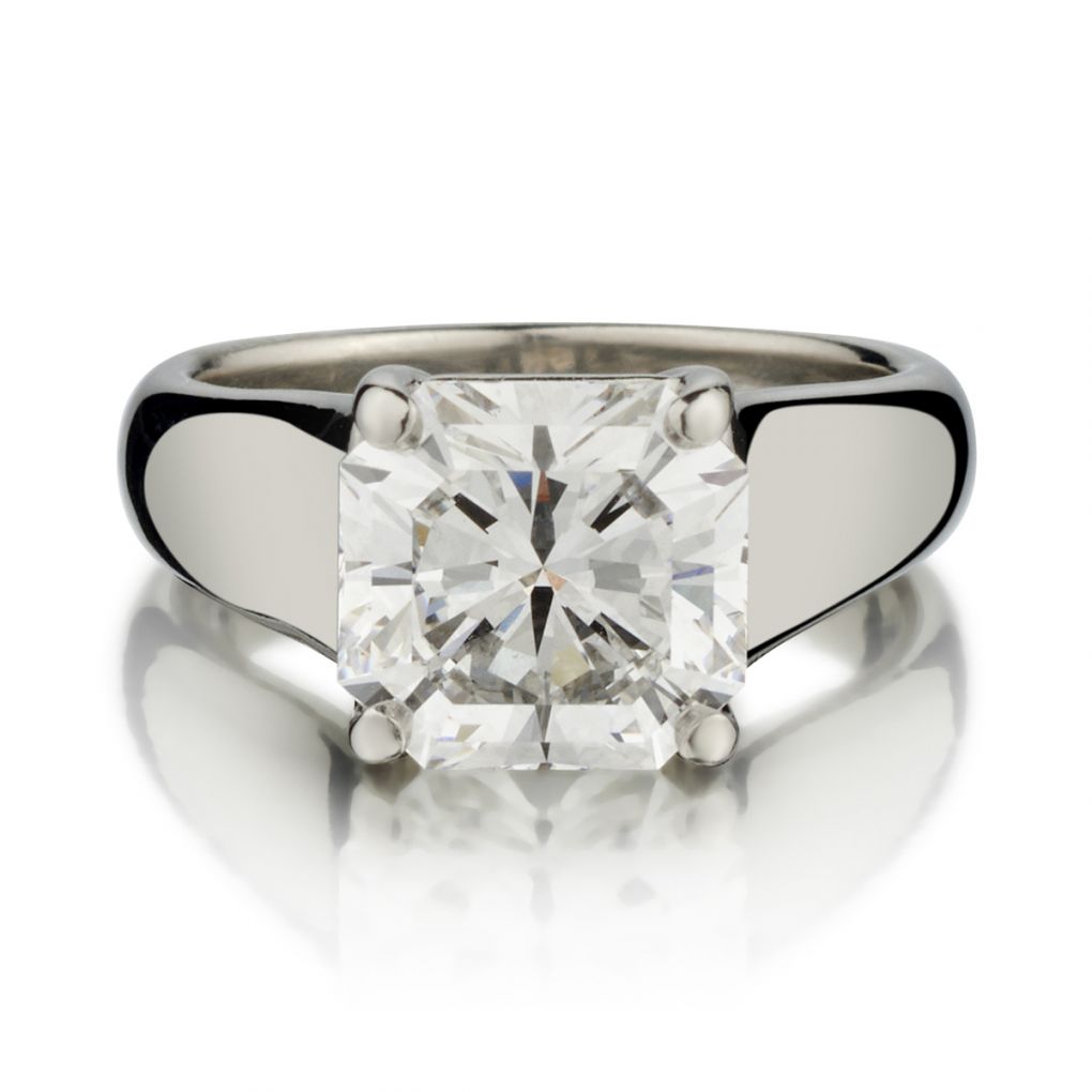 Tiffany & Co. - TIFFANY & CO PLATINUM 7.45 CT ROUND-CUT DIAMOND THREE STONE ENGAGEMENT  RING