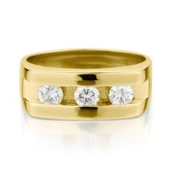 Gents 18kt Gold Diamond Ring. 3 x 0.75ct Tw