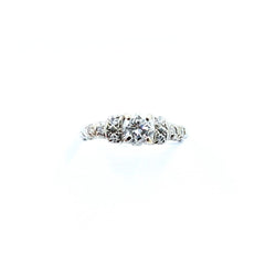 18kt White Gold Vintage Diamond Ring